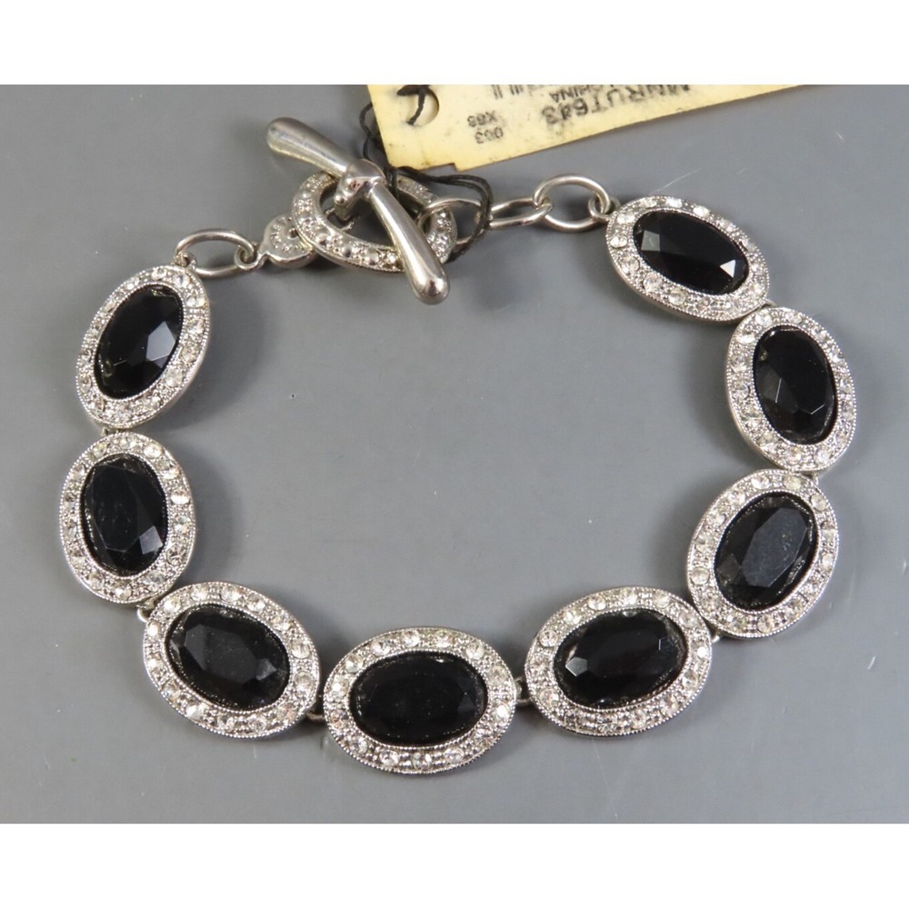 NEW NOS VTG Monet Silver Tone BLACK OVAL STONE TENNIS BRACELET Clear Halo TOGGLE